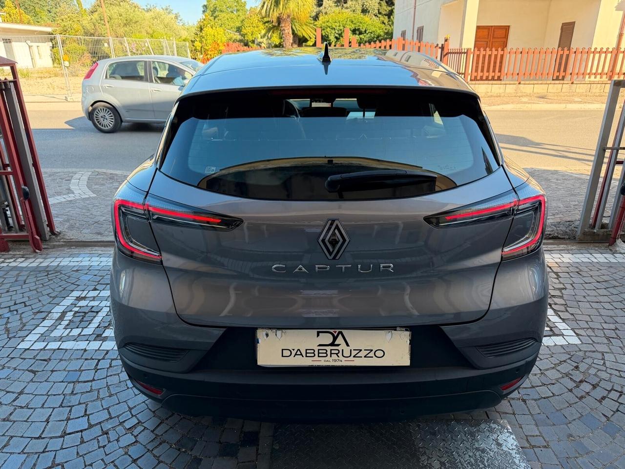 Renault Captur 1.0 - 100cv 2024 GPL DI SERIE UNICA