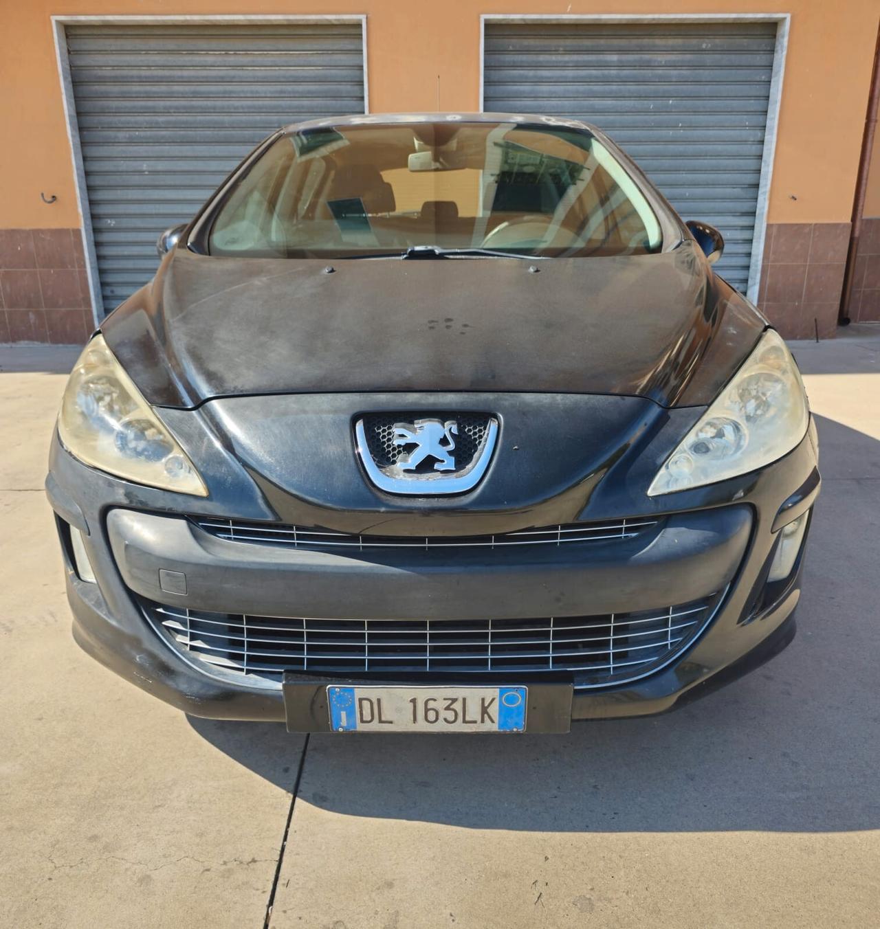 Peugeot 308 1.6 HDi 110CV 5p. Féline (5 Marce)