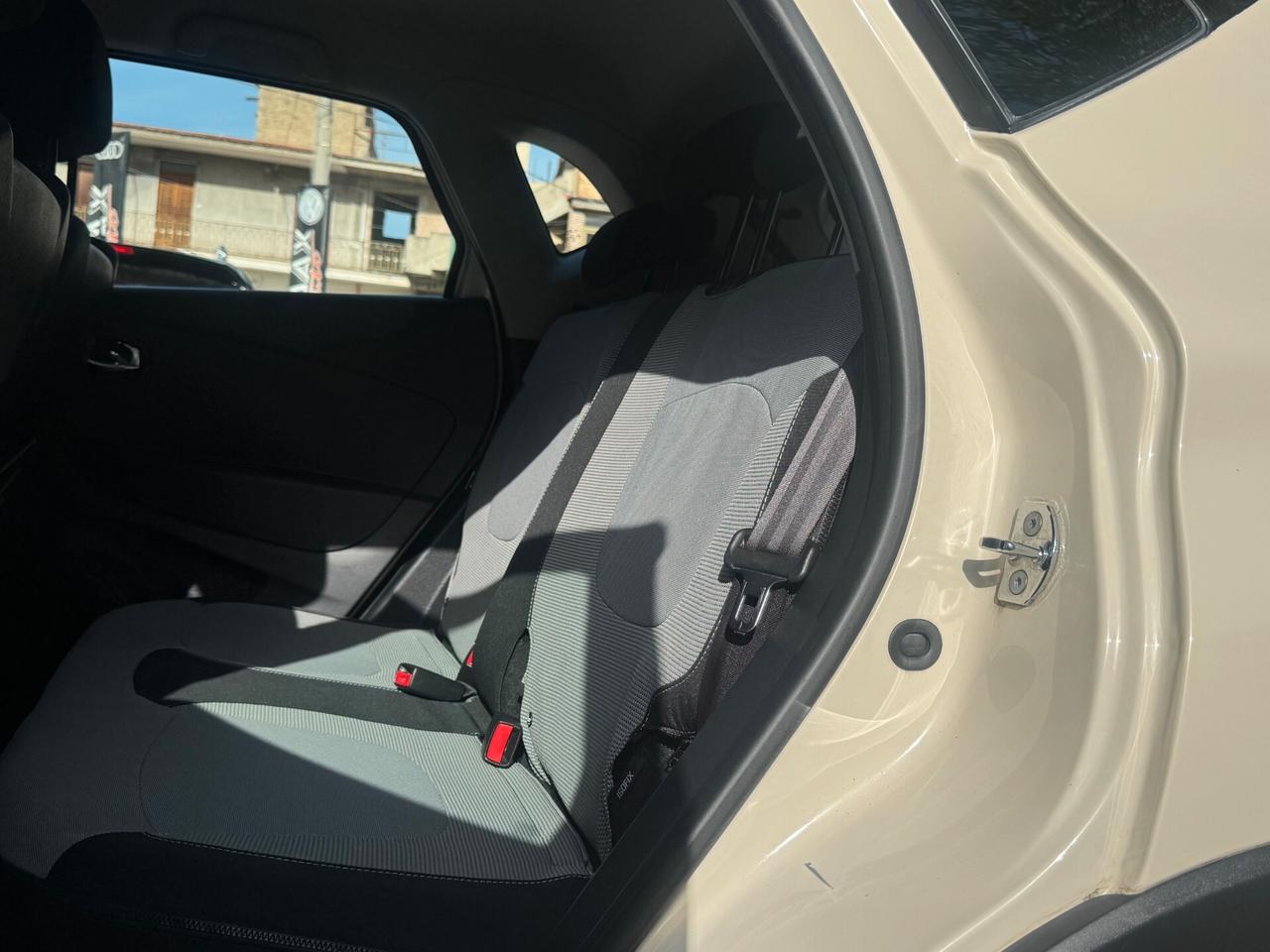 Renault Captur 1.5dCi 90 CV EDC Start&Stop Energy Intens