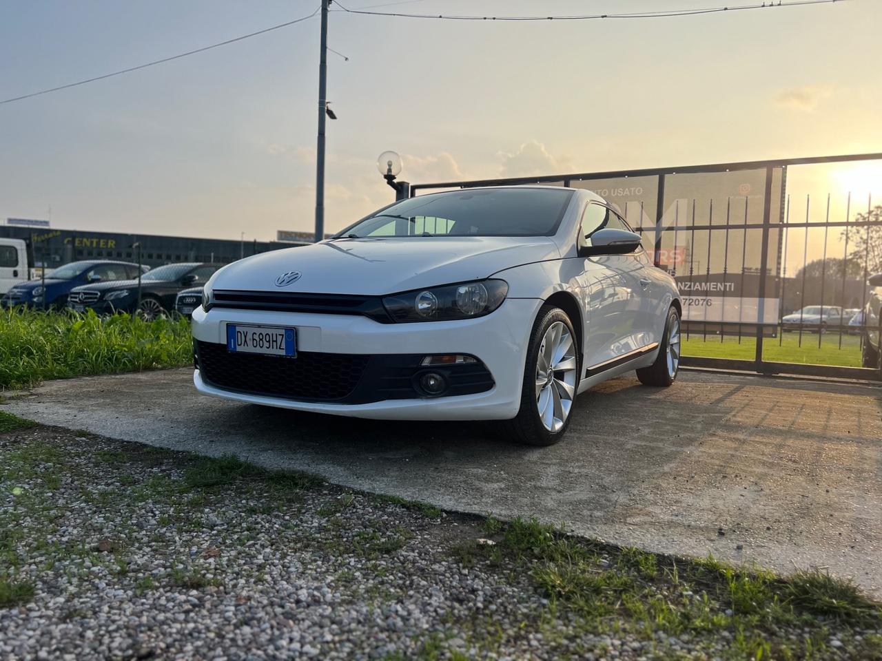 Volkswagen Scirocco 1.4 TSI 160CV