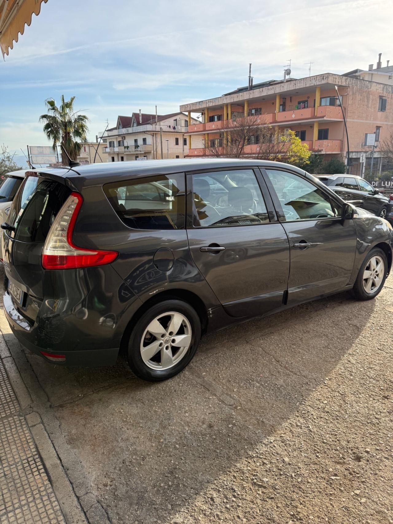 Renault Scenic Scénic 1.5 dCi 110CV Dynamique