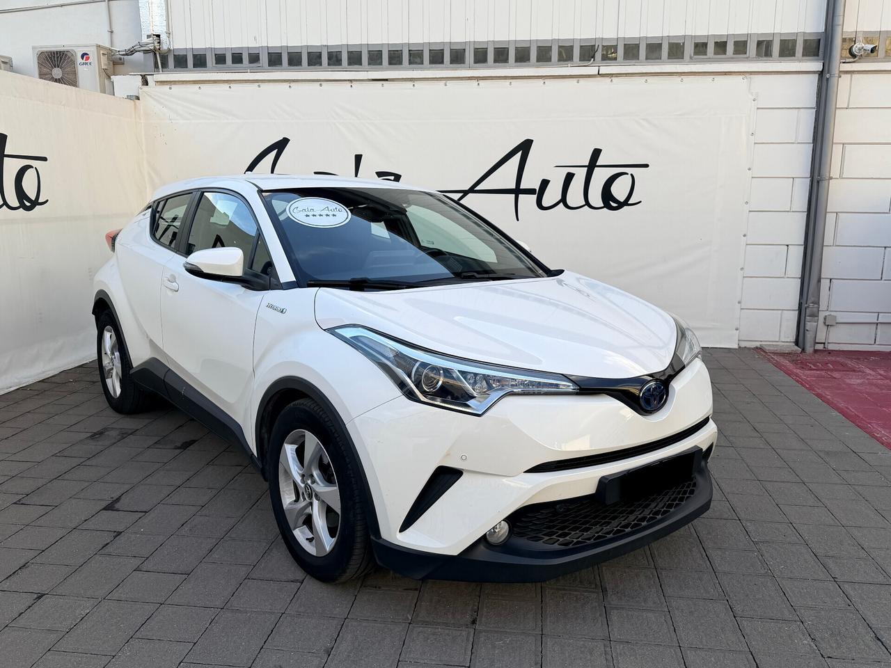Toyota C-HR 1.8 Hybrid E-CVT Trend