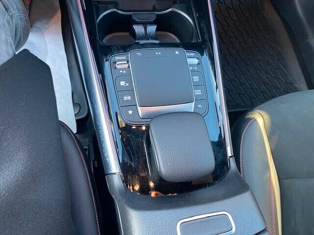 Mercedes-benz GLA 180 d Auto AMG Premium IVA DEDUCIBILE 2022