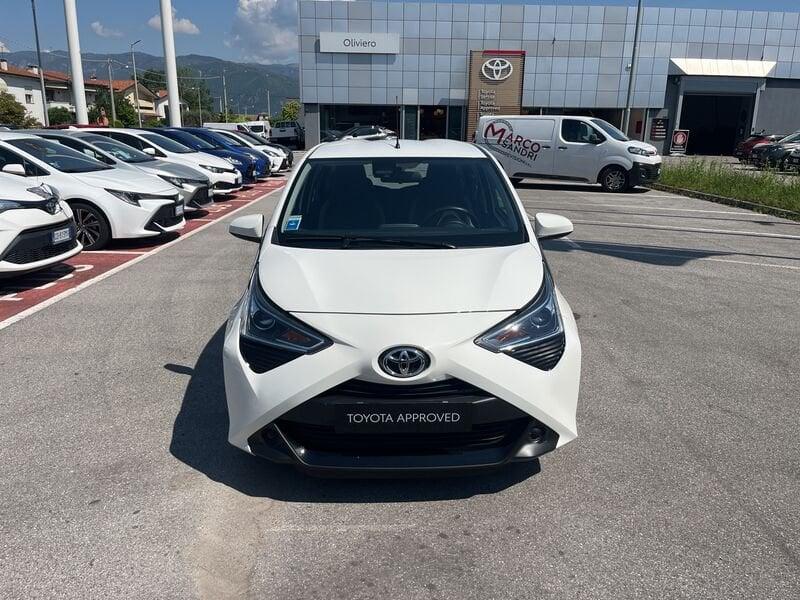 Toyota Aygo Connect 1.0 VVT-i 72 CV 5 porte x-play MMT