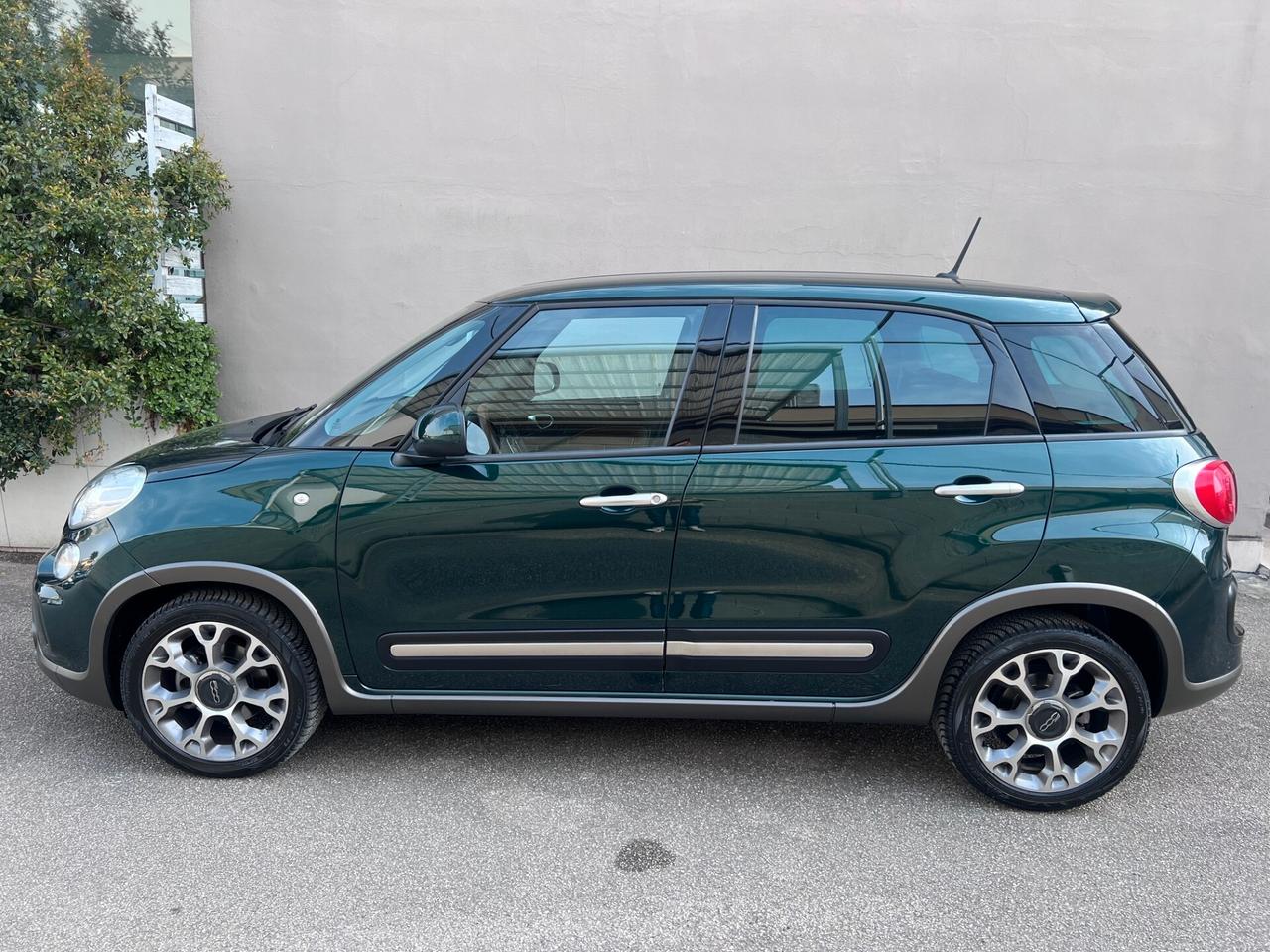 Fiat 500L 1.6 mjt Trekking 105cv NAVI/PDC/TEL. PERFETTA!!