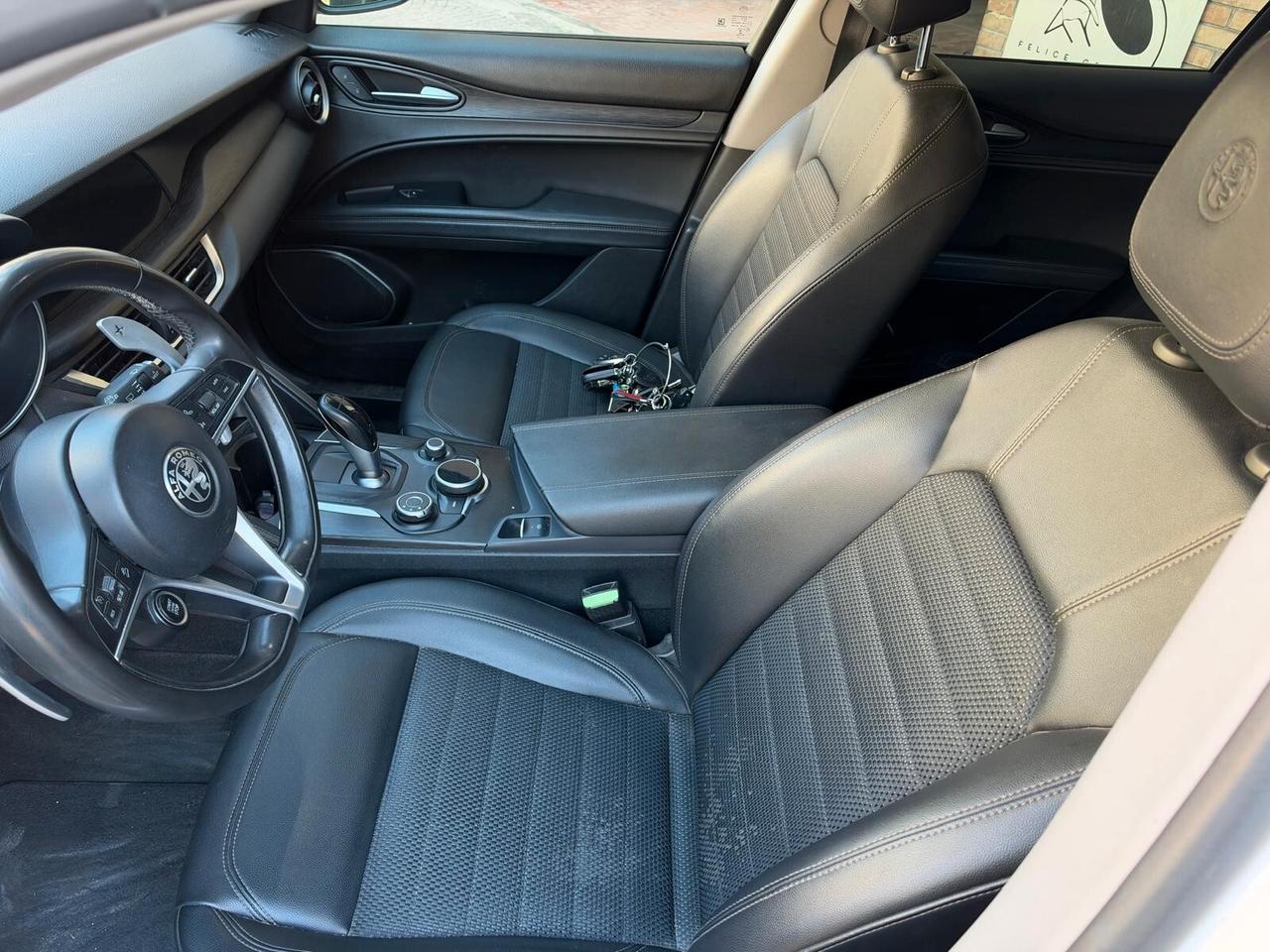 Alfa Romeo Stelvio 2.2 Turbodiesel 180 CV AT8 RWD Executive