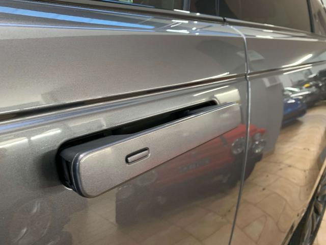 Land Rover Range Rover Velar Range Rover Velar 2.0d i4 R-Dynamic SE 240cv auto