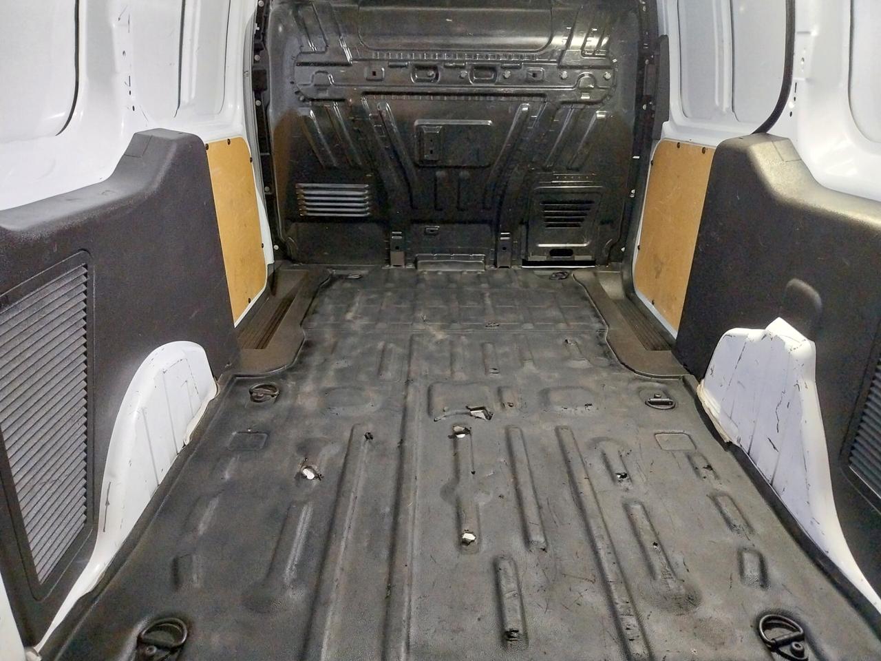 Ford Tourneo Connect 1.5 TDCi 100 CV TREND- ok neopatentati