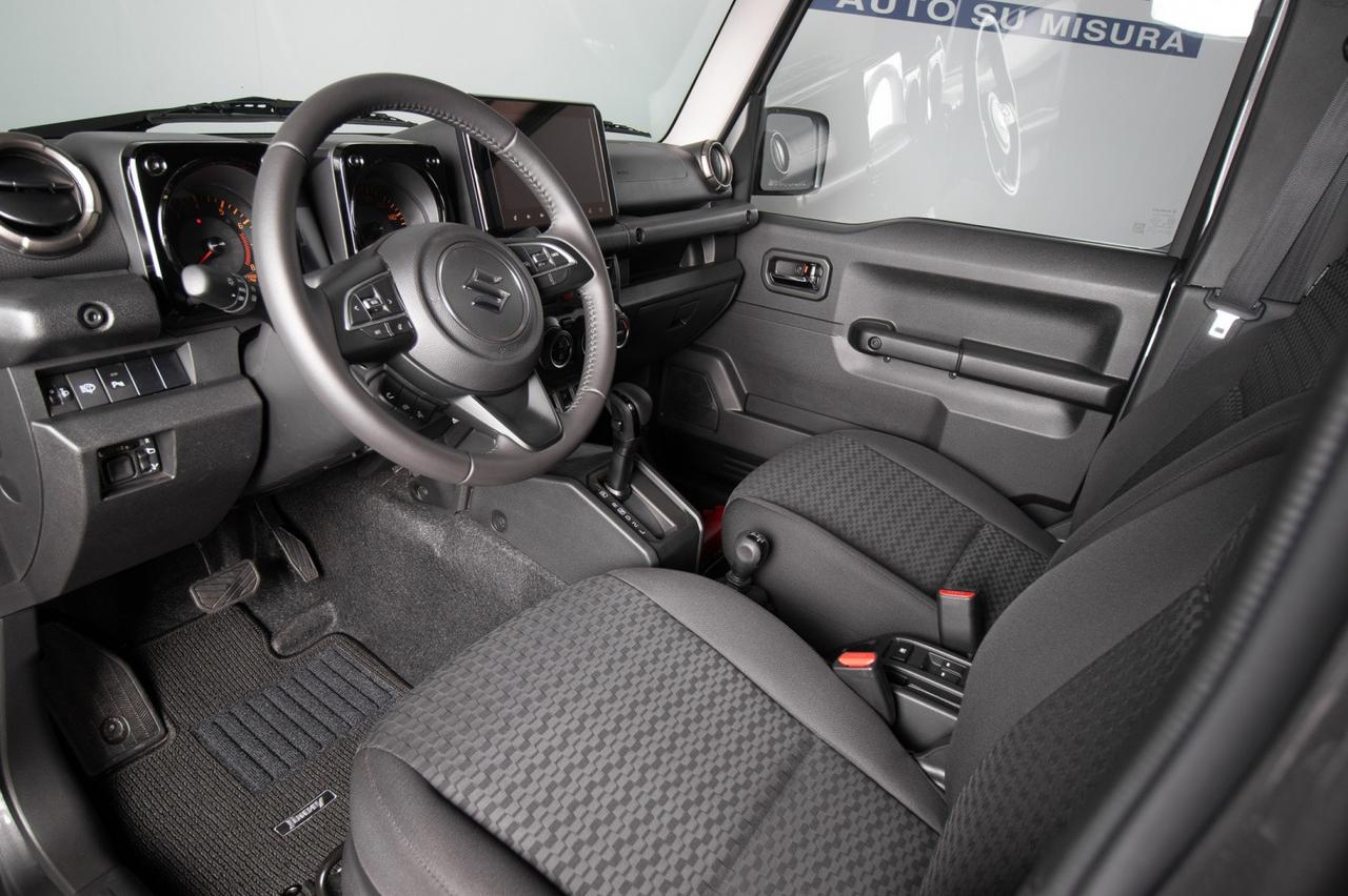 Suzuki Jimny 1.5 Top 4wd Allgrip Auto 102cv 4 Posti