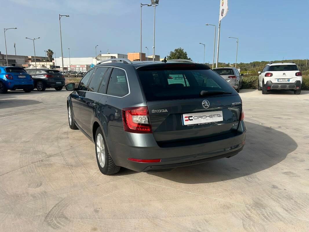 Skoda Octavia Wagon 1.5 g-tec Ambition 130cv dsg
