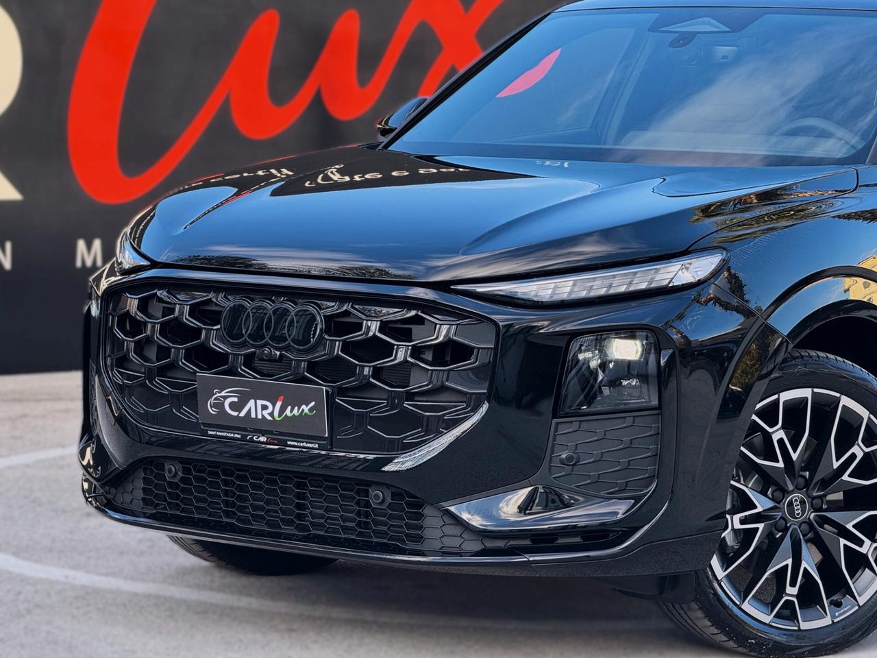 Audi Q3 TDI S line Plus 150CV S-tronic TETTO OLED