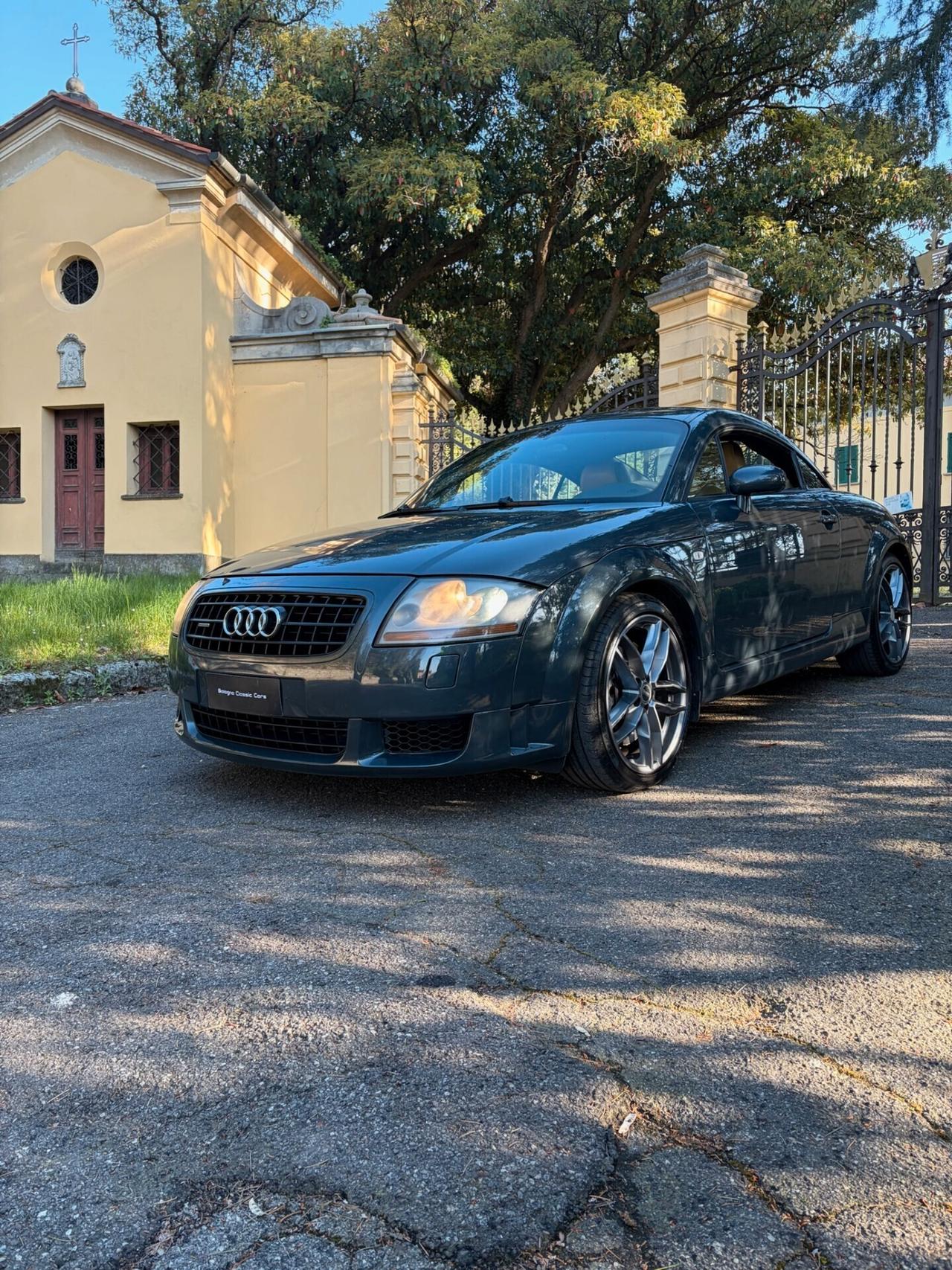 Audi TT 3.2 V6 quattro Book Service Tagliandi Certificati
