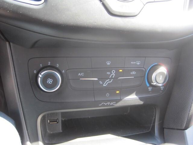 Ford Focus 1.6 120 CV GPL SW Plus
