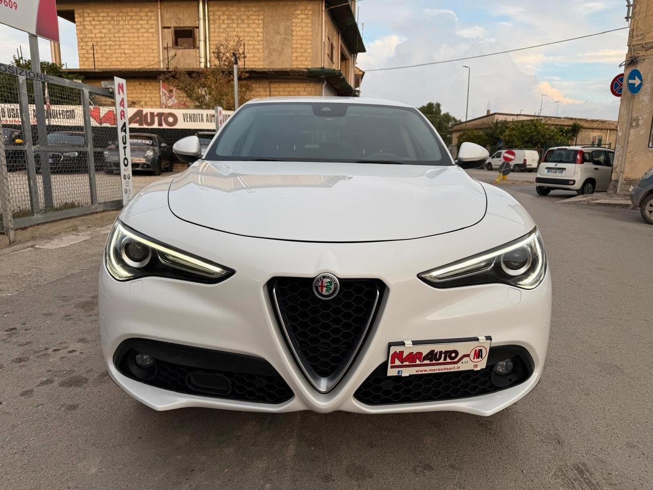 Alfa Romeo Stelvio 2.2 Turbodiesel 210 CV AT8 Q4 Executive