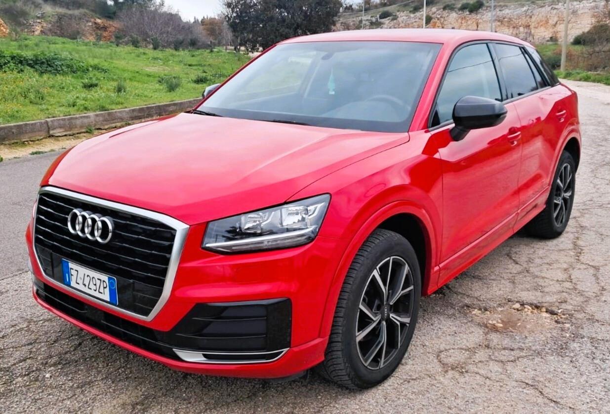 Audi Q2 35 TDI quattro S tronic Admired (Iva esposta)