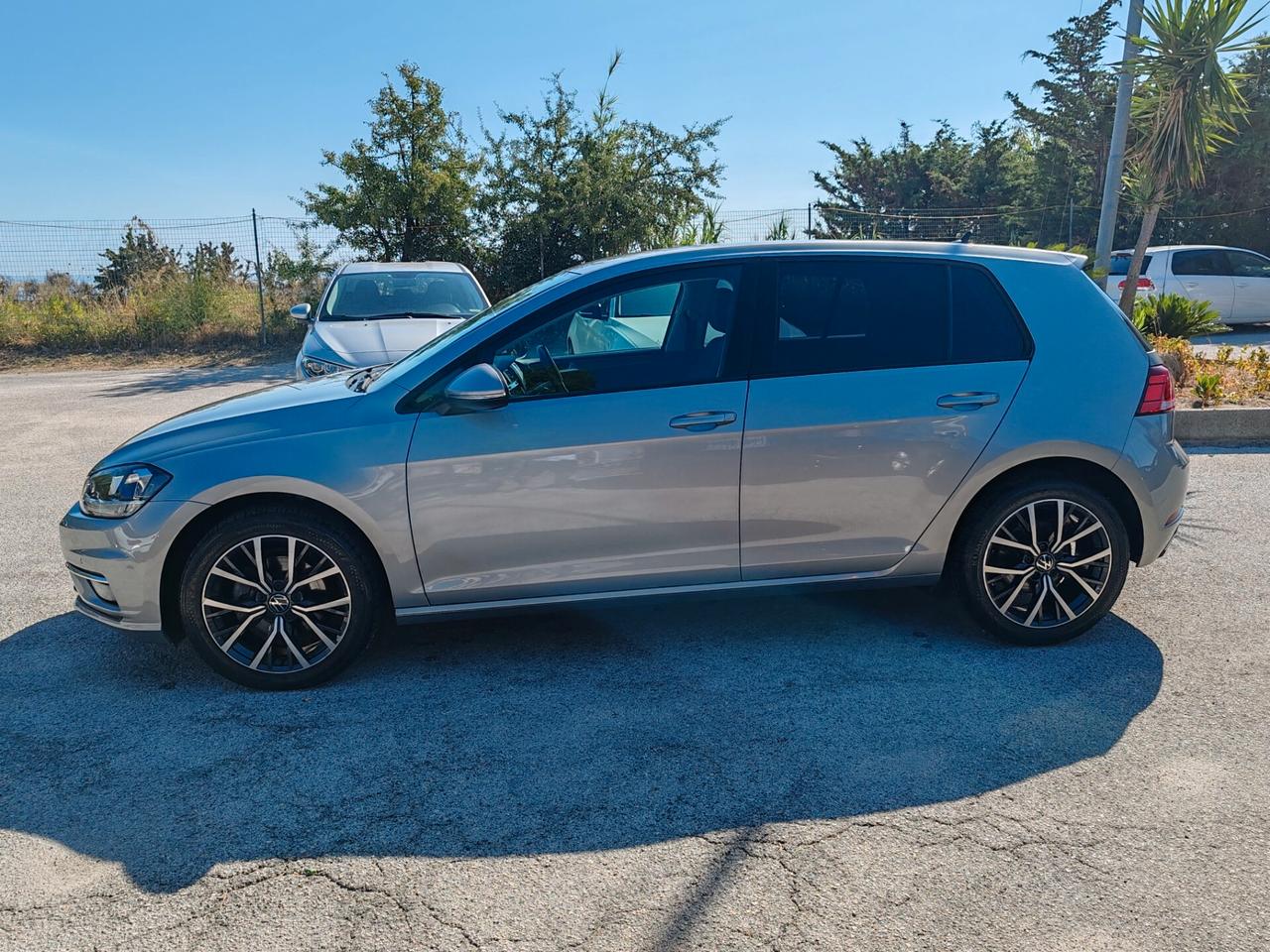 Volkswagen Golf 1.6 TDI Business BlueMotion Tech