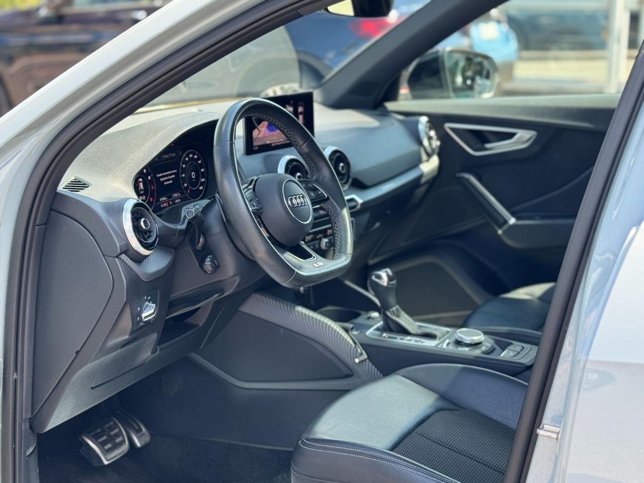 AUDI Q2 40 TFSI quattro S tronic Identity Black 190CV