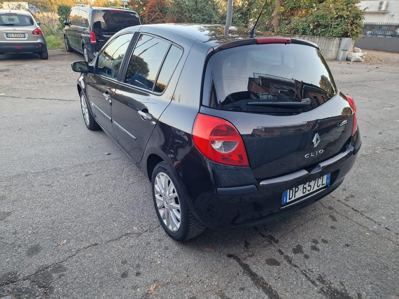 Renault Clio 1.2 16V TCE 100CV 5 porte Le Iene