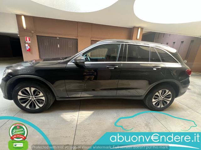 MERCEDES-BENZ GLC 300 e 4Matic Plug-in hybrid Business