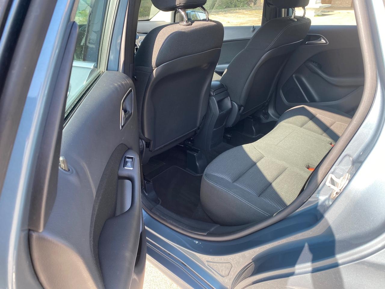 Mercedes-benz B 180 d Automatic Business