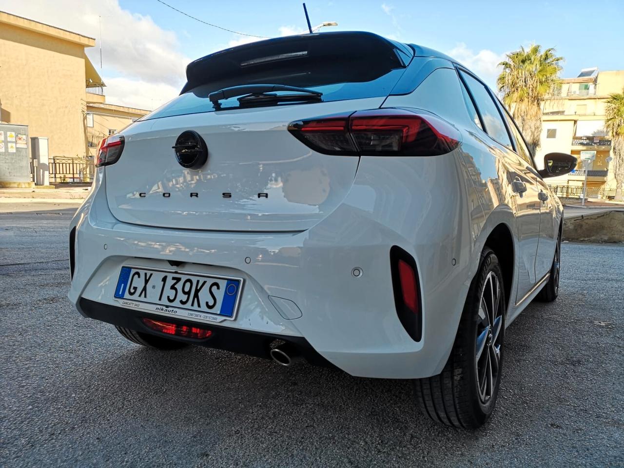 OPEL Corsa 1.2 - 100CV GS Line 2025