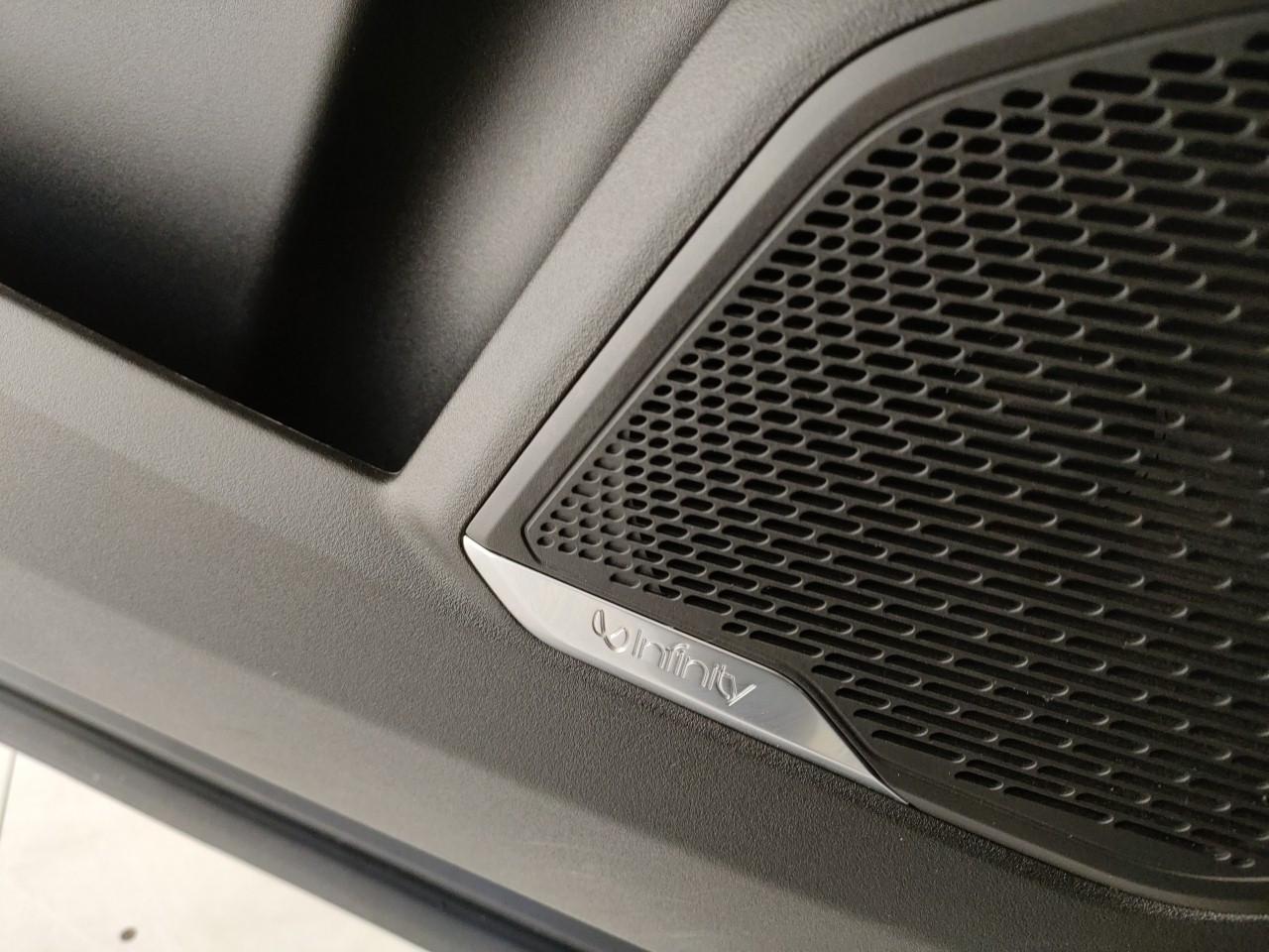 Lynk & Co 01 1.5 td phev auto