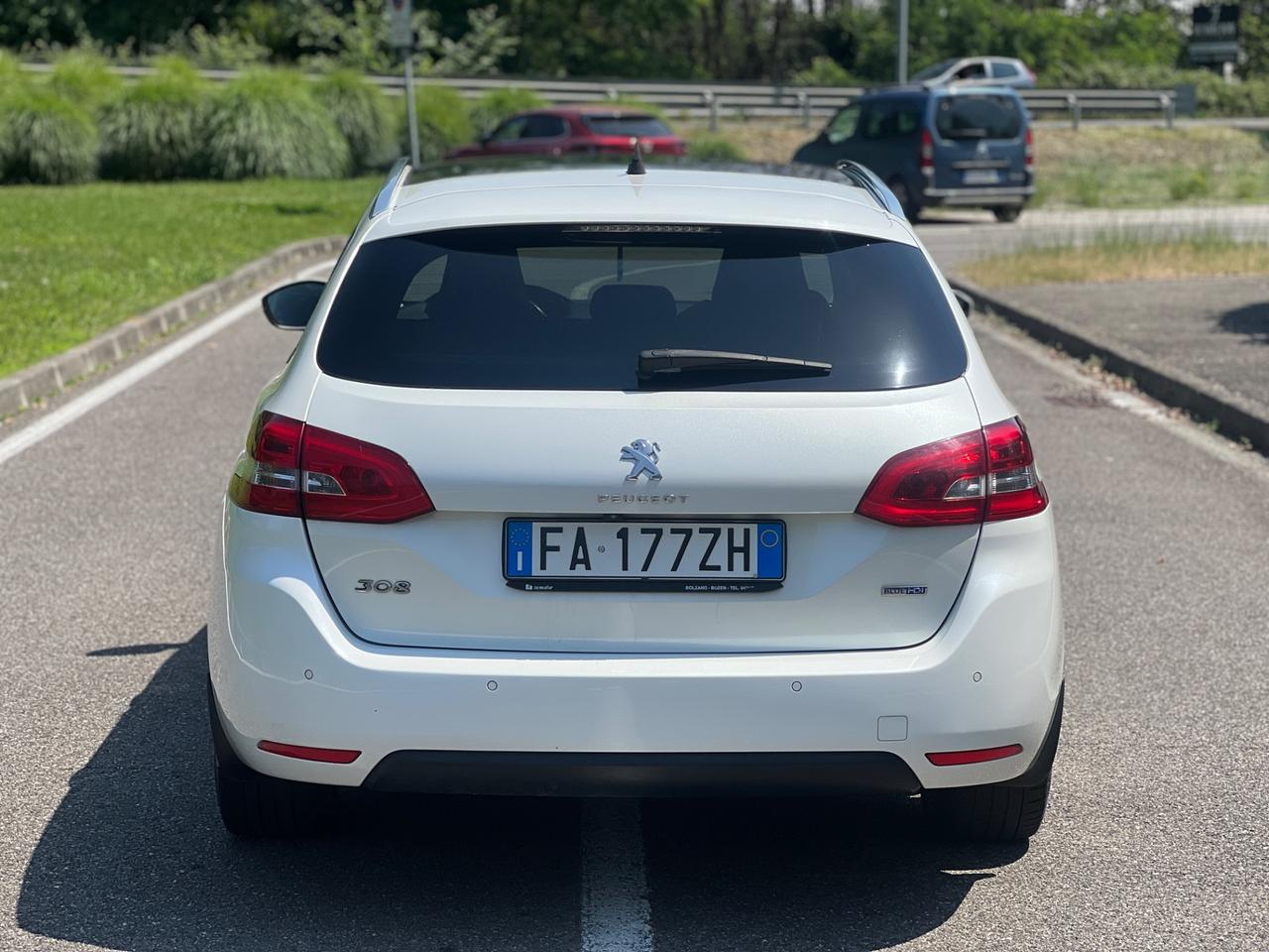 Peugeot 308 BlueHDi 120 S&S EAT6 SW GT Line