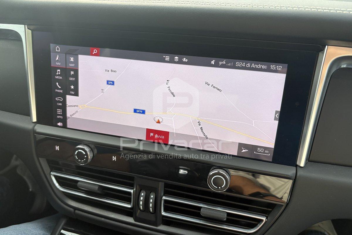 PORSCHE Macan 2.0 T