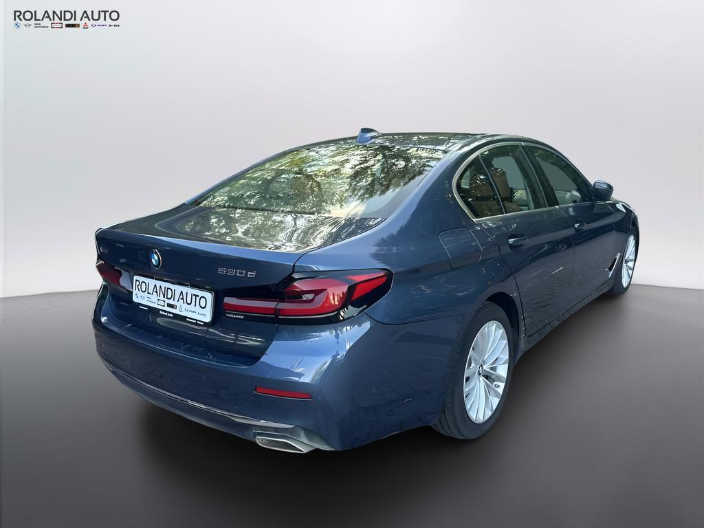 BMW Serie 5 Berlina 530 d Mild Hybrid 48V Luxury xDrive Steptronic