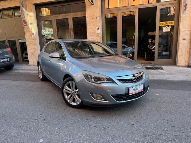 Opel Astra 1.7 CDTI 110CV 5 porte Cosmo