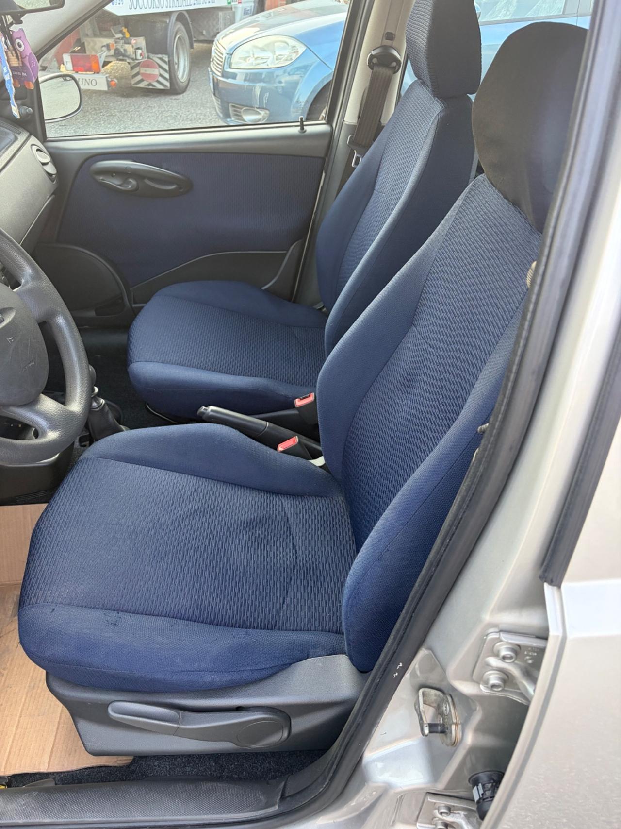 Fiat Punto 1.2i cat 5 porte ELX