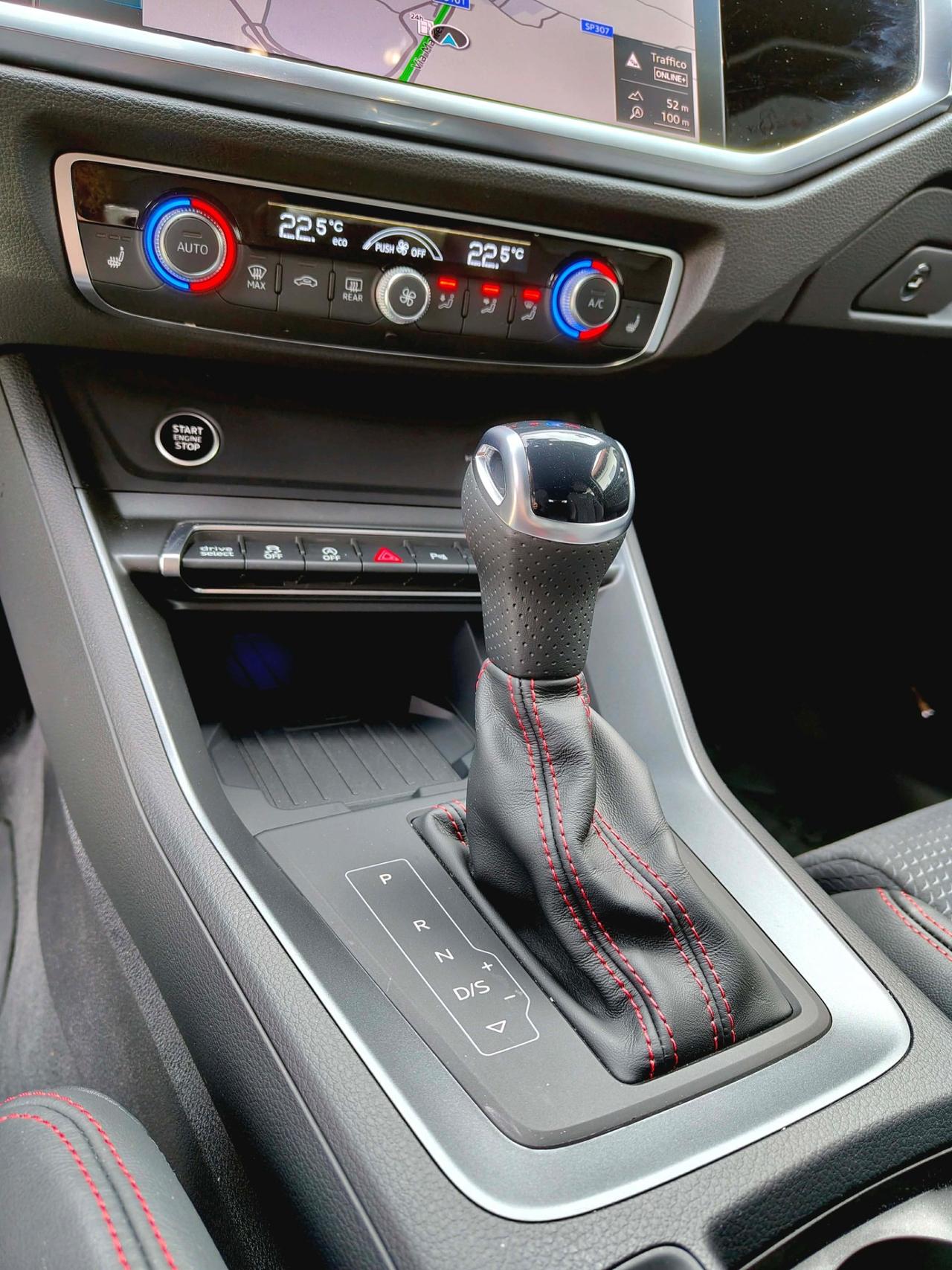 Audi Q3 SPB 35 TDI S tronic line edition - 2024