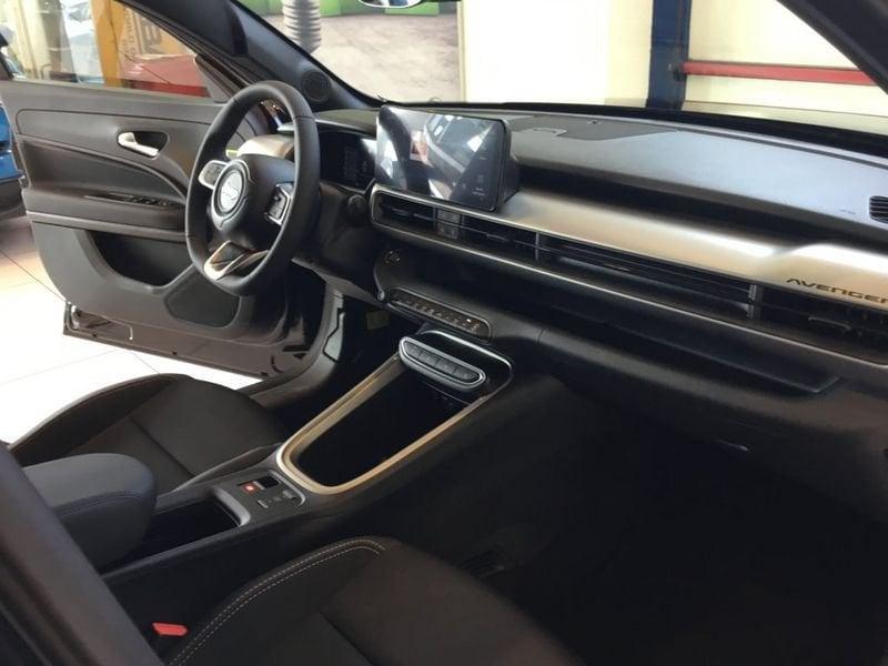 Jeep Avenger Avenger 1.2 turbo e-hybrid mhev Altitude fwd 110cv edct6 MY25