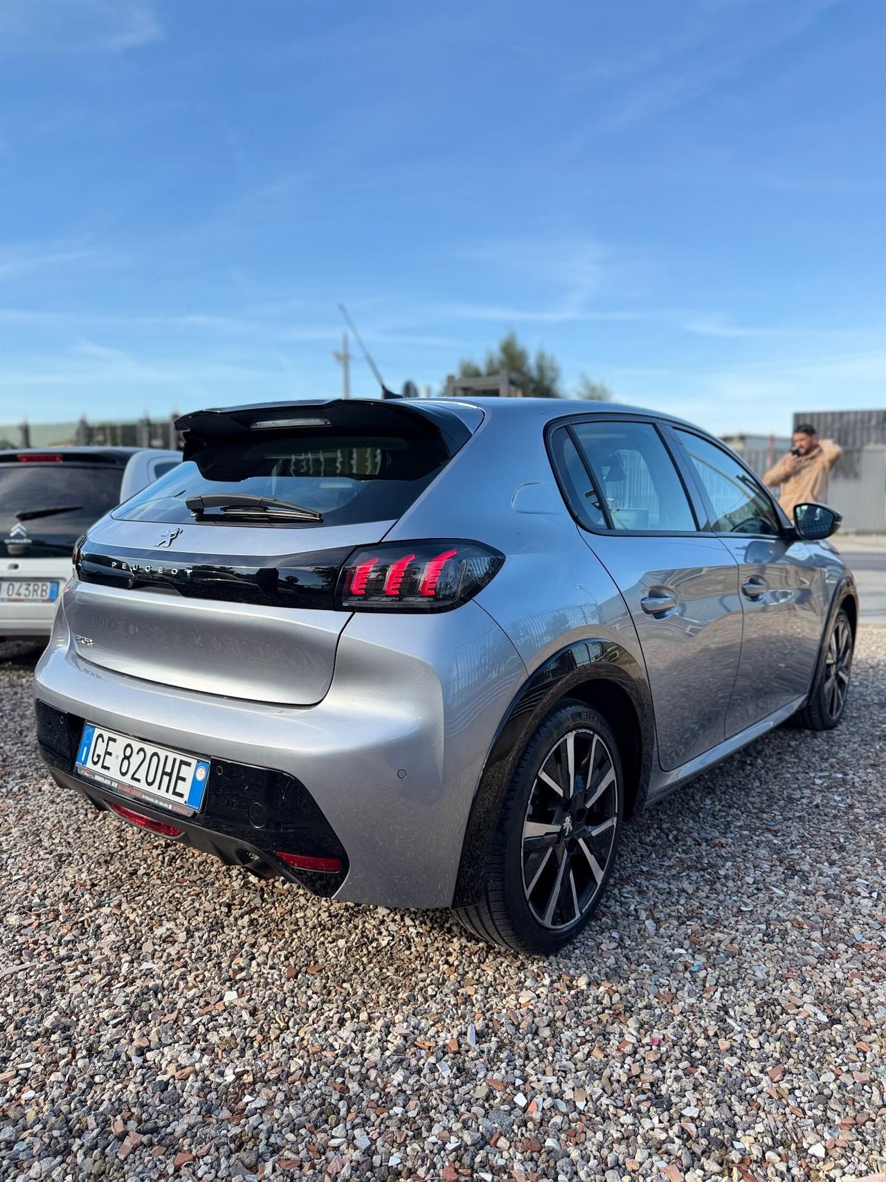 Peugeot 208 PureTech 100 Stop&Start EAT8 5 porte GT