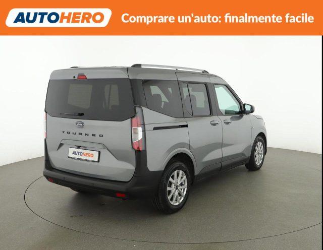 FORD Tourneo Courier 1.0 EcoBoost Titanium