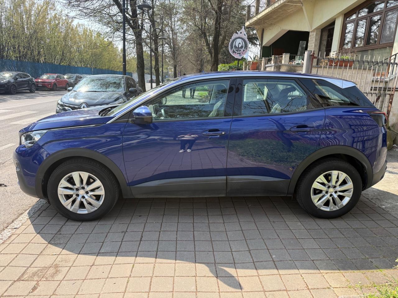 Peugeot 3008 BlueHDi 130 S&S Business