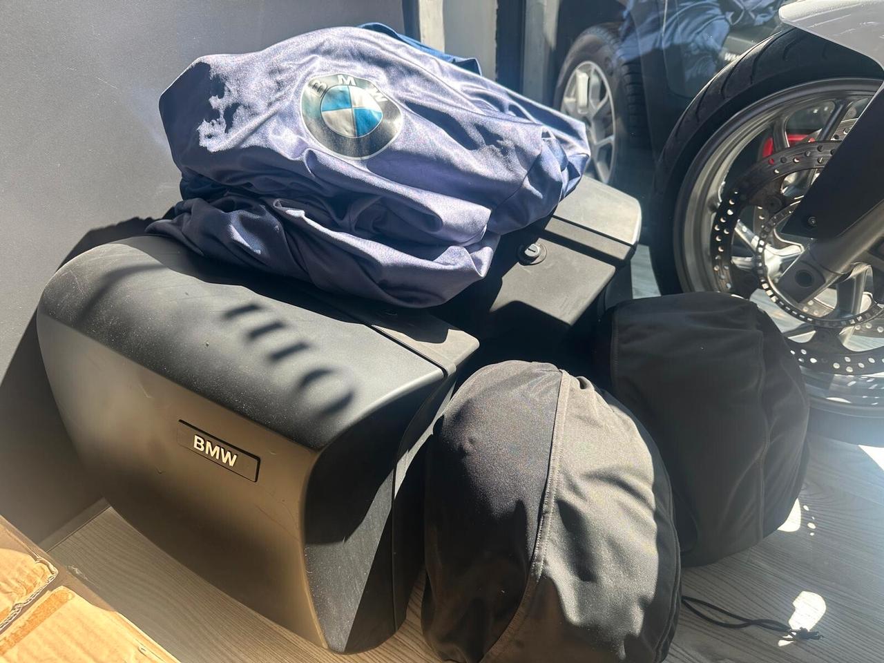 Bmw R 1200 R PERFETTA 2 BORSE 2 CASCHI SOLO 19.000 KM REALI UNICOPROPRIETARIO