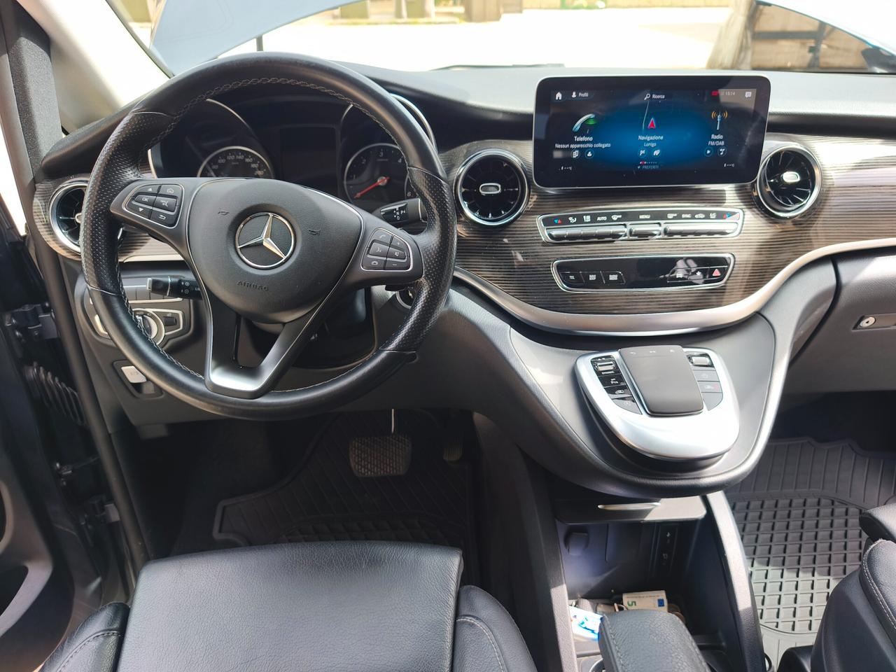Mercedes-benz V 300 d Automatic Premium Long -8 POSTI