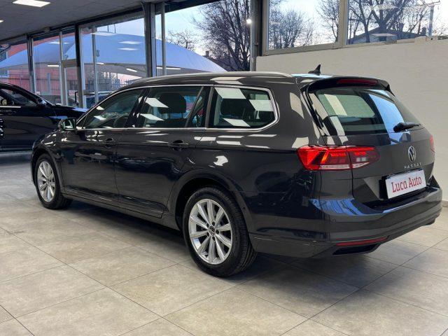 VOLKSWAGEN Passat Variant 2.0 TDI DSG *UNICO PROP.*LED*NAVIGATORE*