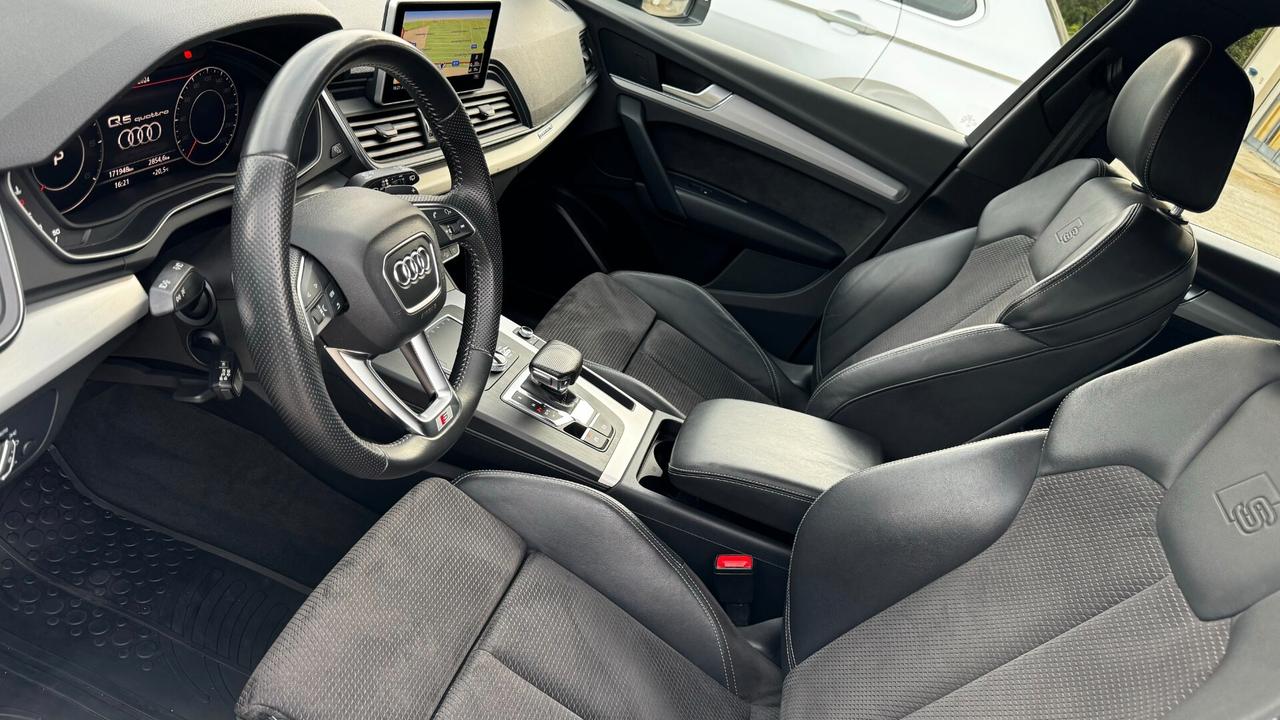 Audi Q5 2.0 TDI 190 CV quattro S-line