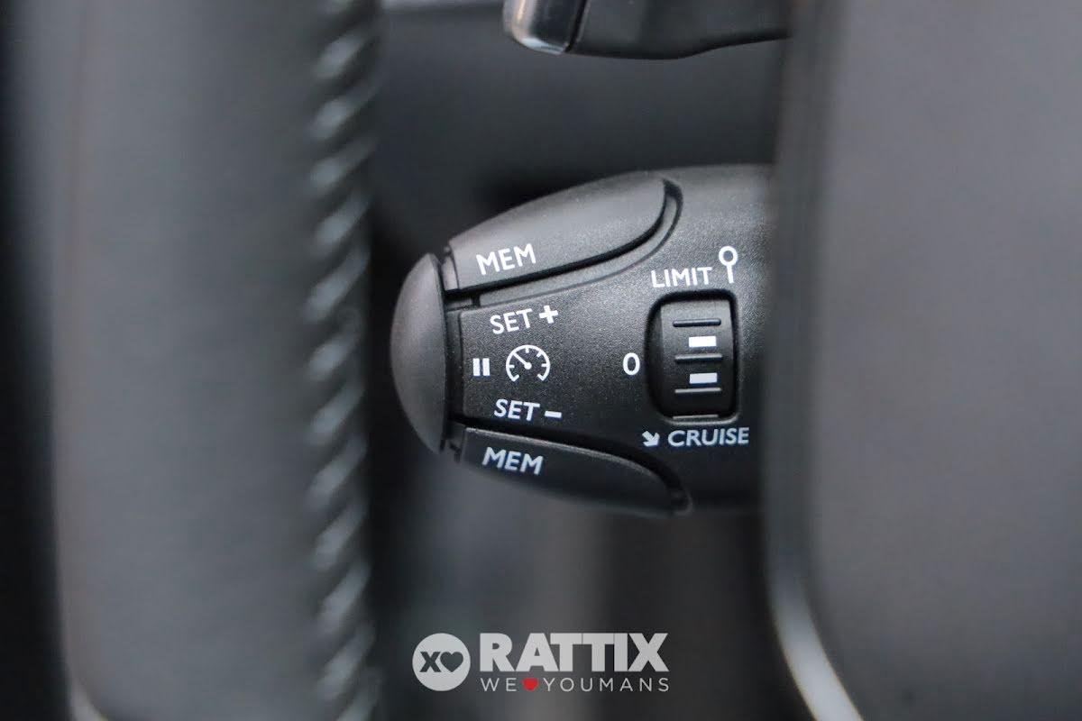 Peugeot 208 1.2 hybrid 110CV Business e-dcs 6