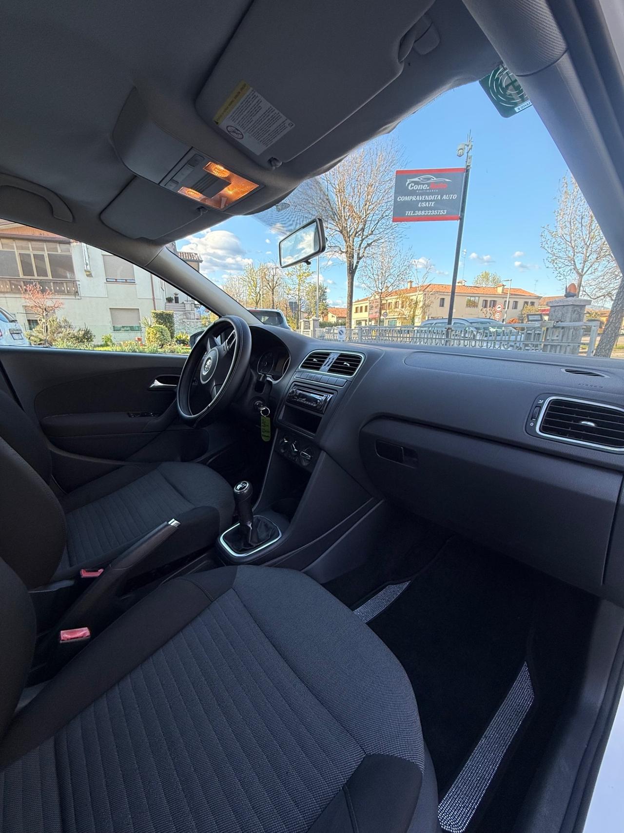 Volkswagen Polo 1.6 TDI DPF 5 porte Comfortline ok neopatentati