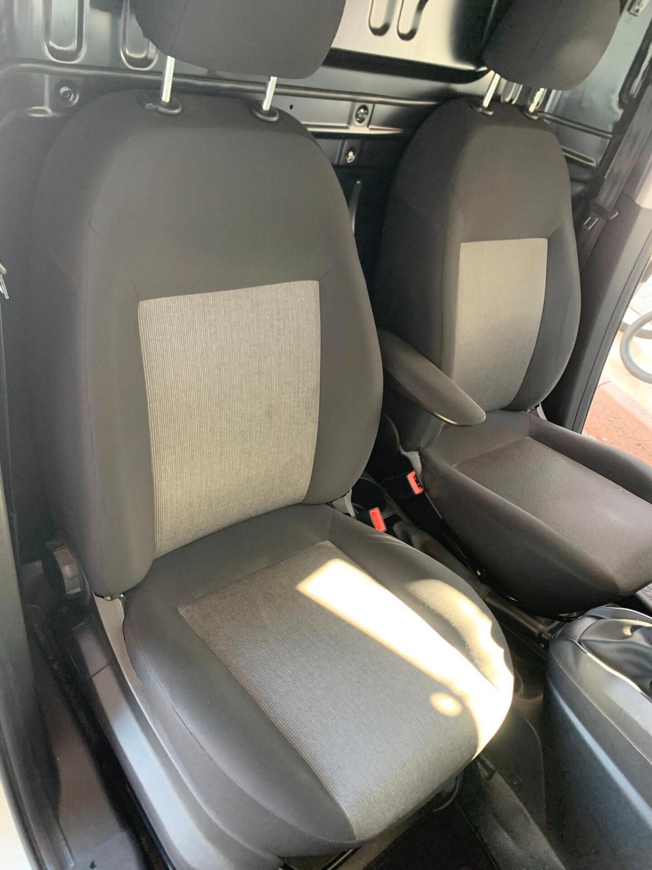 Fiat Doblò 1.3cc 95cv MJT PC-TN Lounge