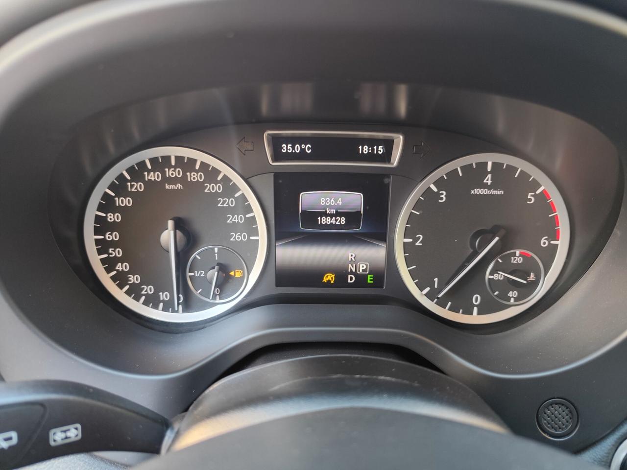 Infiniti Q30 1.5 diesel DCT Business Executive