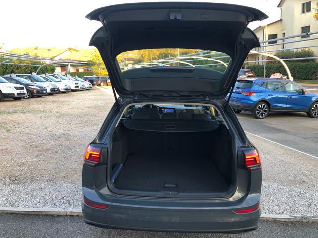 VOLKSWAGEN Golf Variant 2.0 TDI SCR DSG Life OK NEOPATENTATI