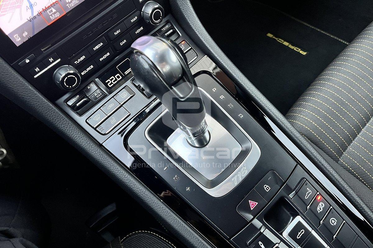 PORSCHE 718 Boxster 2.0 T