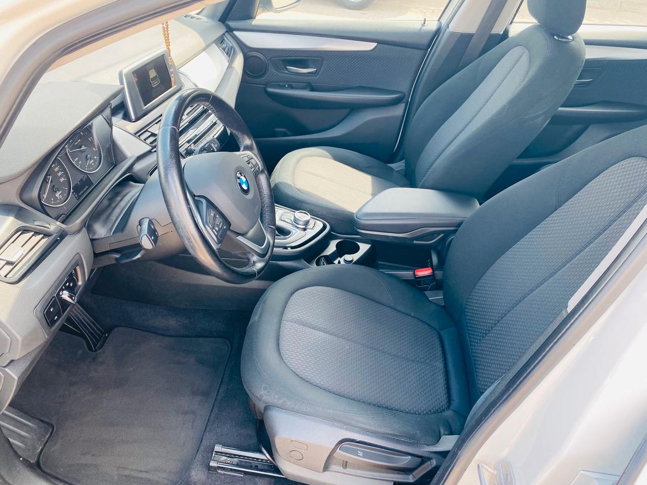 Bmw 2 Active Tourer 218d Advantage