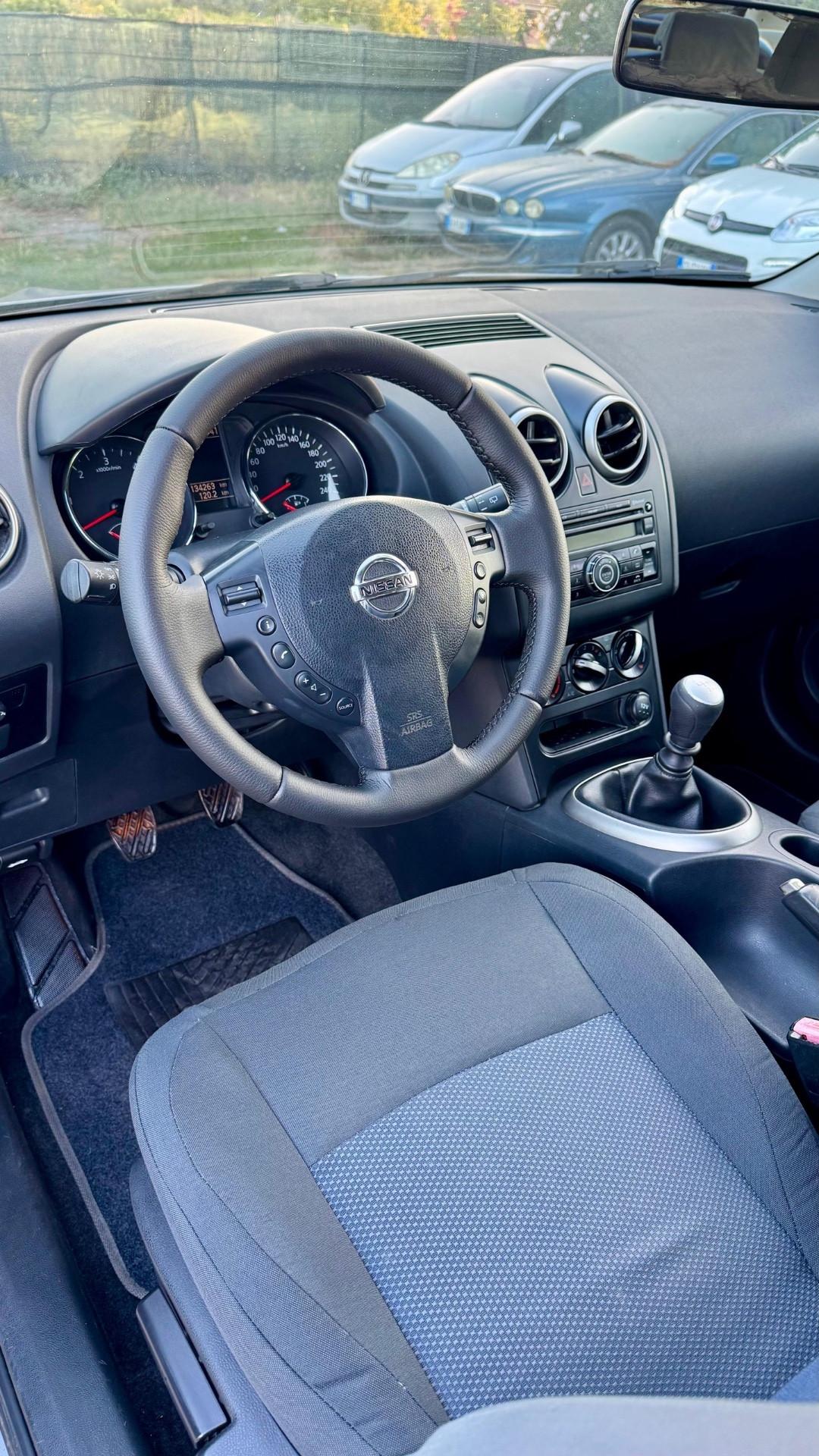 Nissan Qashqai 1.5 dCi DPF Tekna