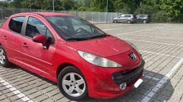Peugeot 207 1.4 VTi 95CV 3p. XS