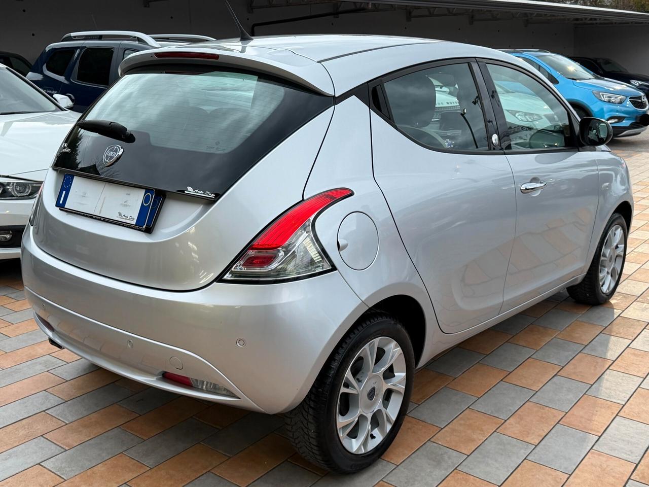 Lancia Ypsilon 1.2 69 cv. EcoChic GOLD (Imp GPL)